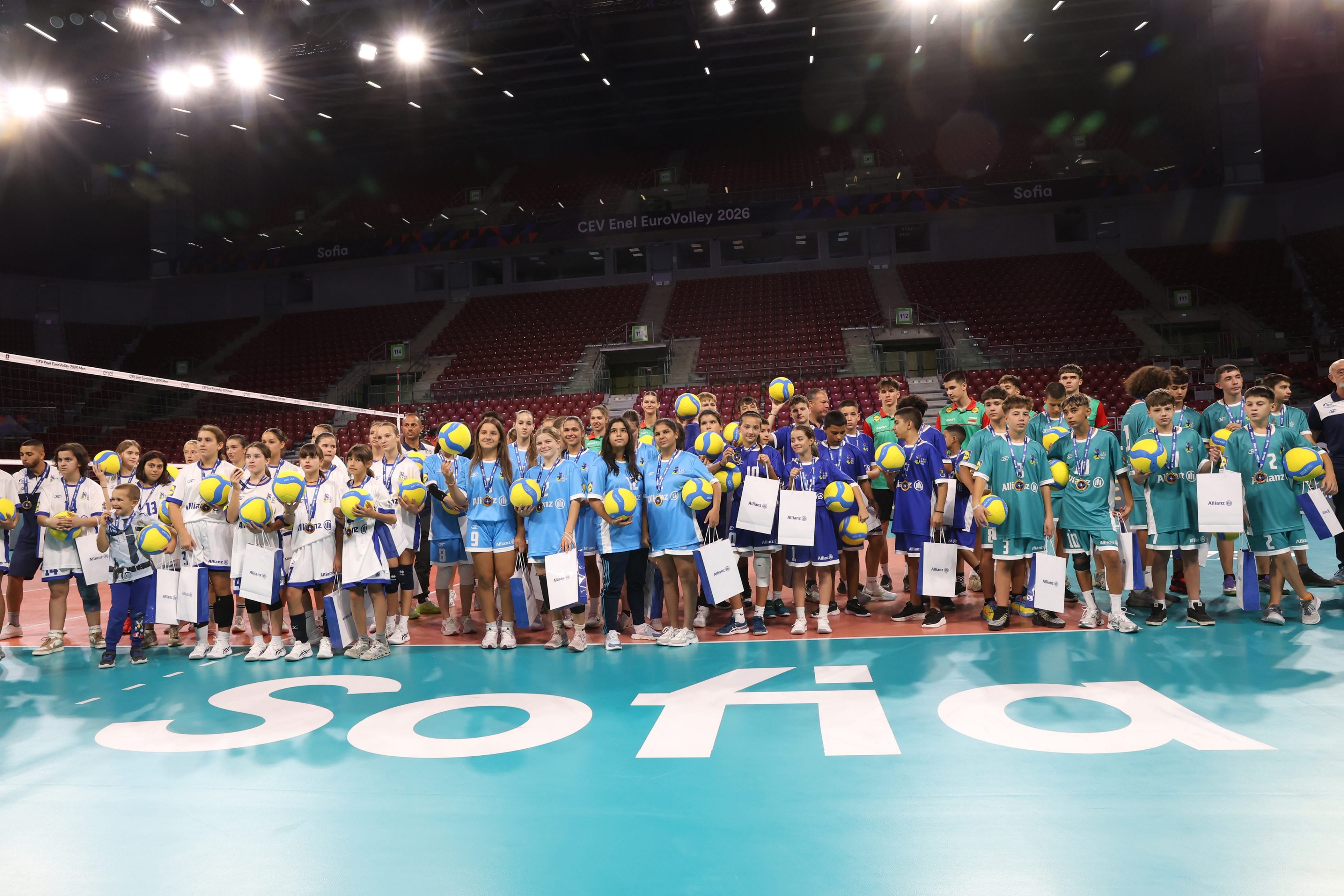 SchoolVolley meets EuroVolley 