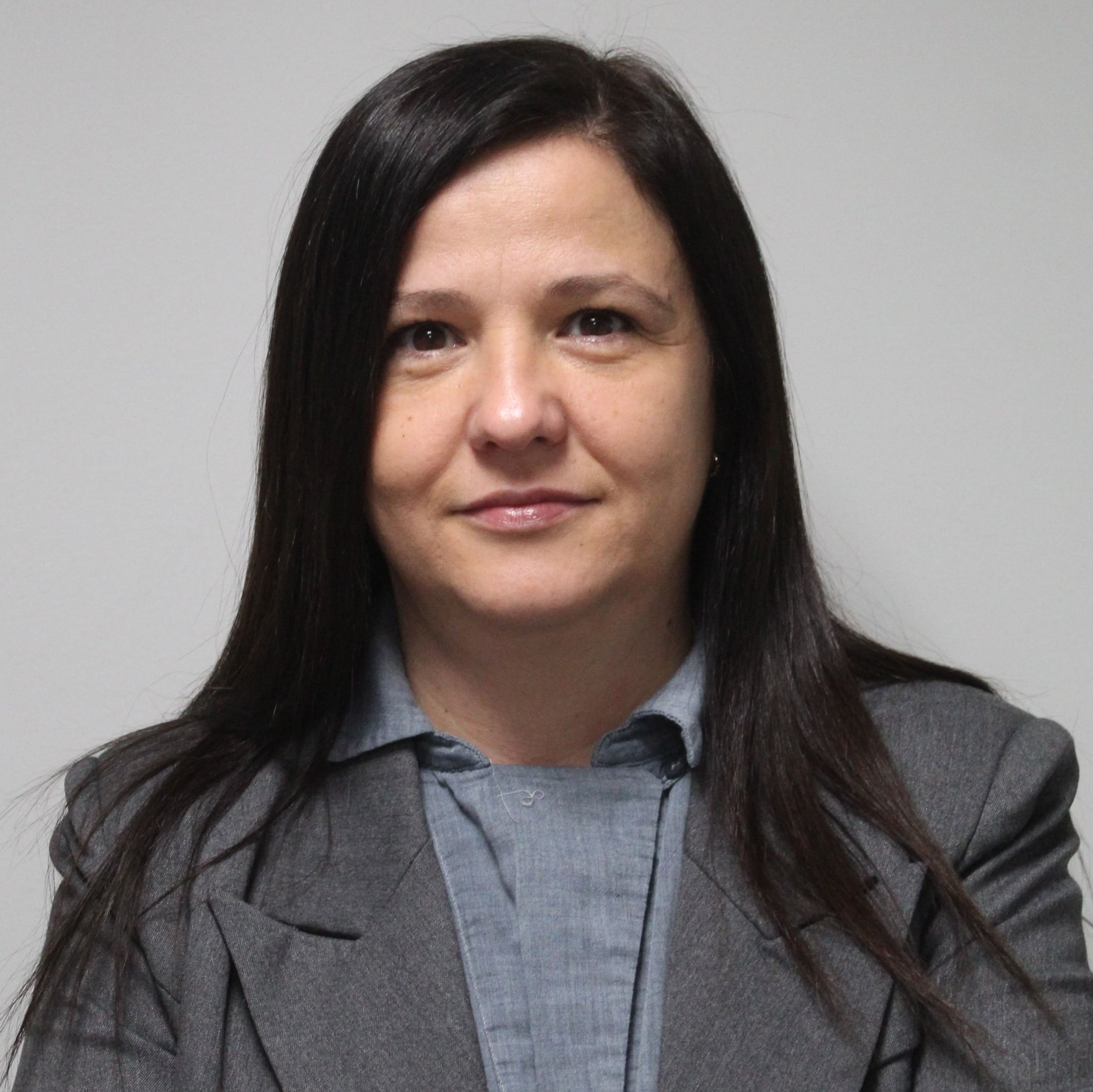 Анна Попова