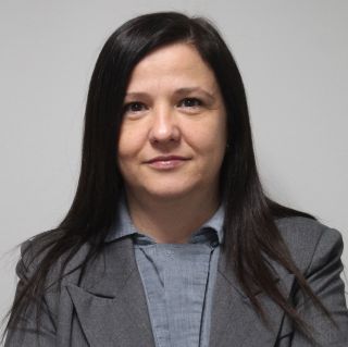 Анна Попова