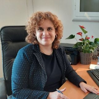 Анна Николова