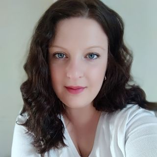 Росица Николова