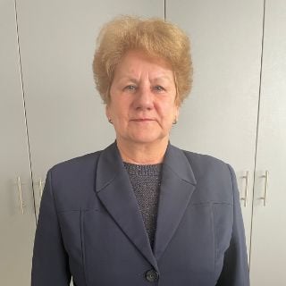Нели Белова
